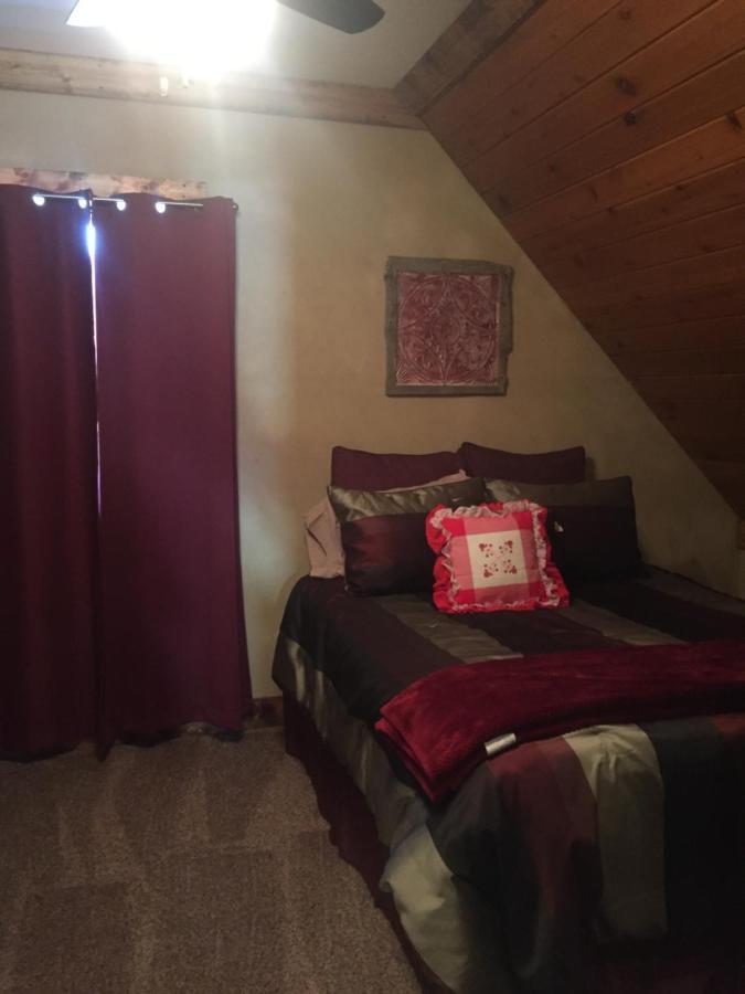 The Old Church B&B Warner 外观 照片