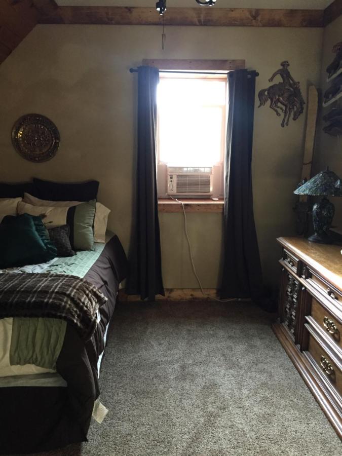 The Old Church B&B Warner 外观 照片