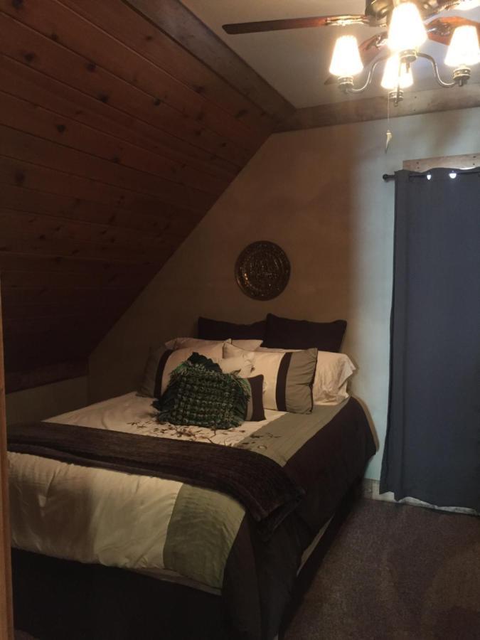 The Old Church B&B Warner 外观 照片